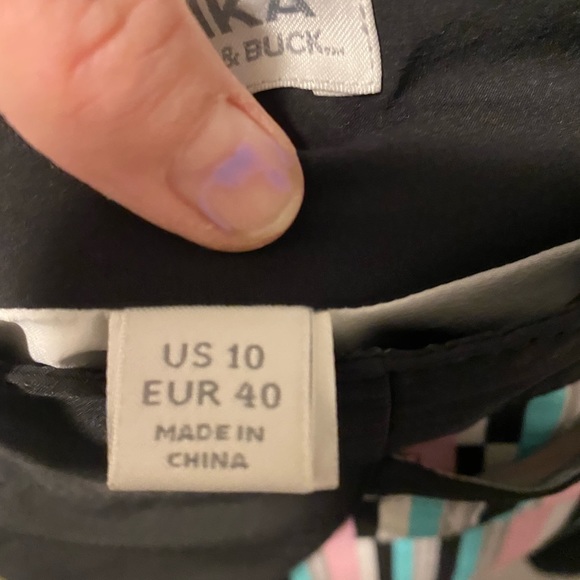 Annika Cutter and Buck skirt - Picture 3 of 4